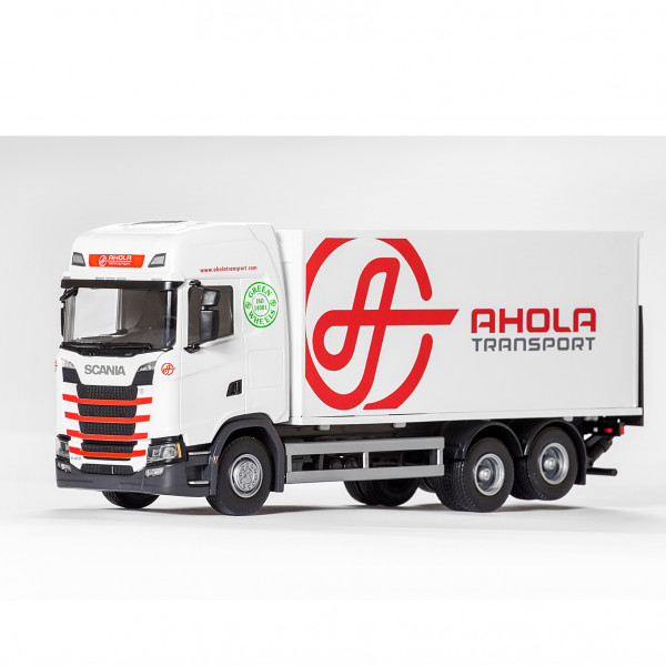 Scania-Lieferfahrzeug mit Hebebühne, AHOLA