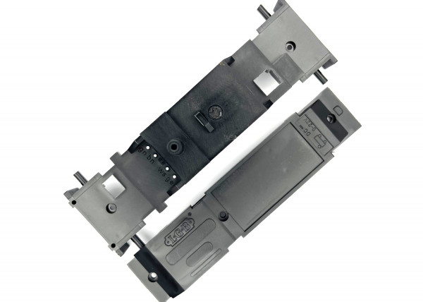 Getriebedeckel, Boden