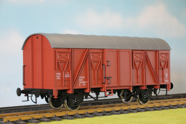 DR-Gedeckter Güterwagen, 64 mm, 21 50 120 4892-6